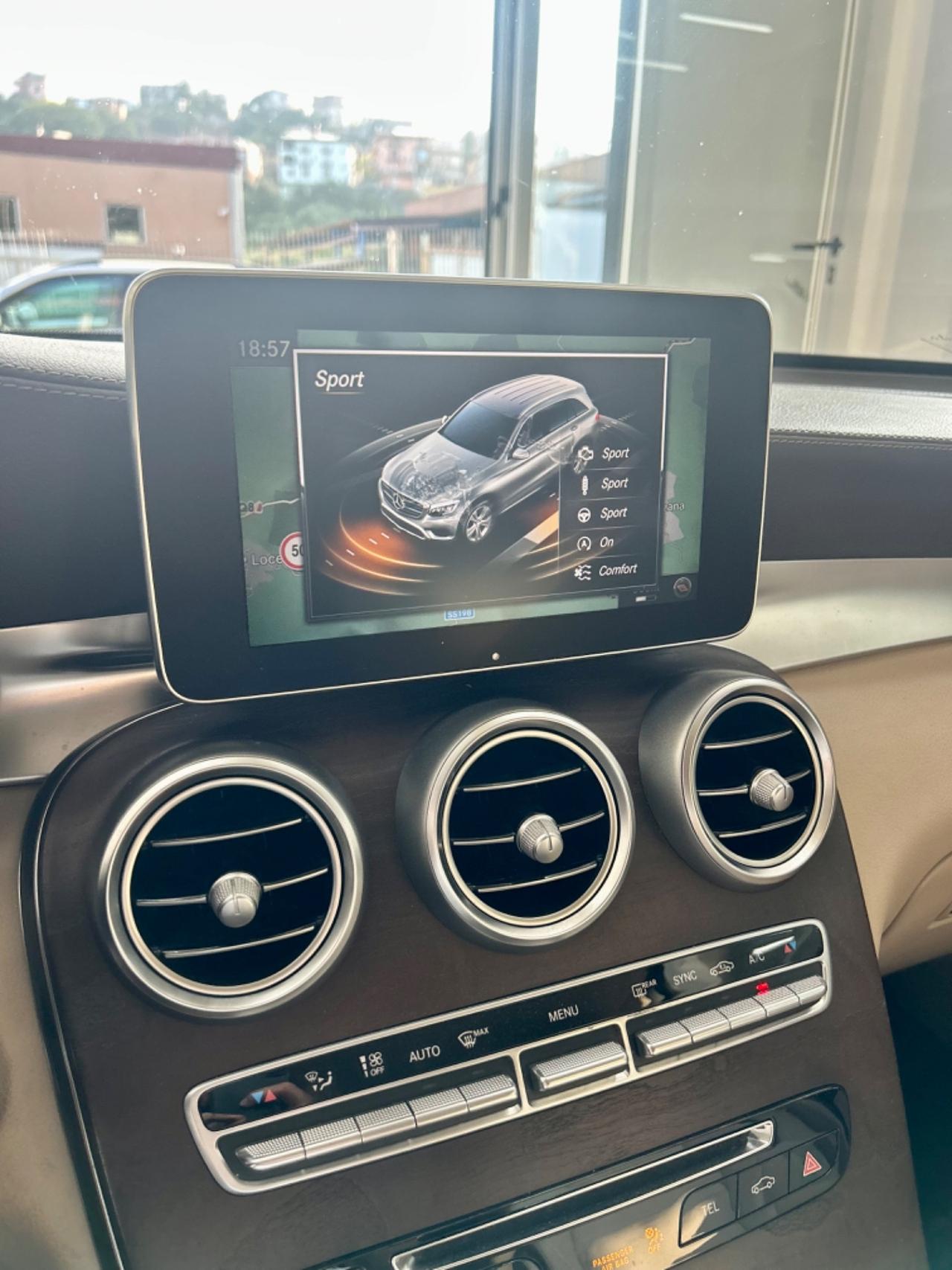 Mercedes-benz GLC 220 d 4Matic Premium FINANZIABILE