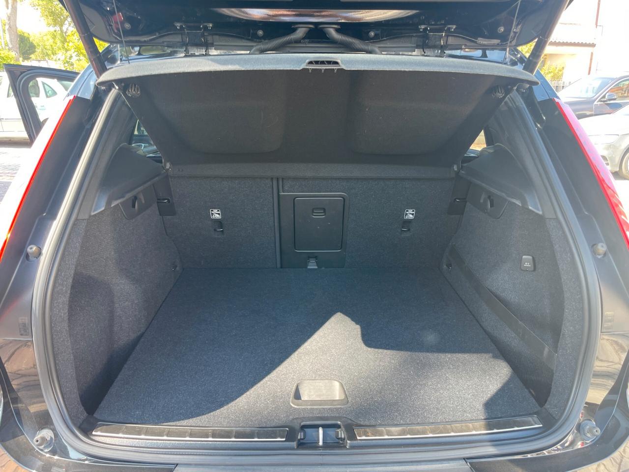 Volvo XC40 D3 R-design