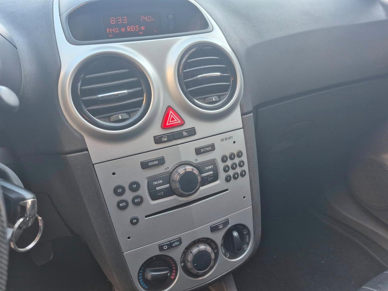 Opel Corsa 1.2 5 porte Enjoy