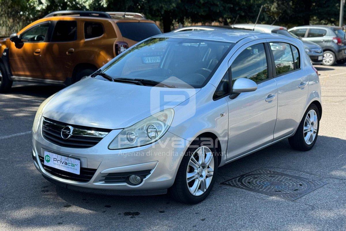 OPEL Corsa 1.2 5 porte Club