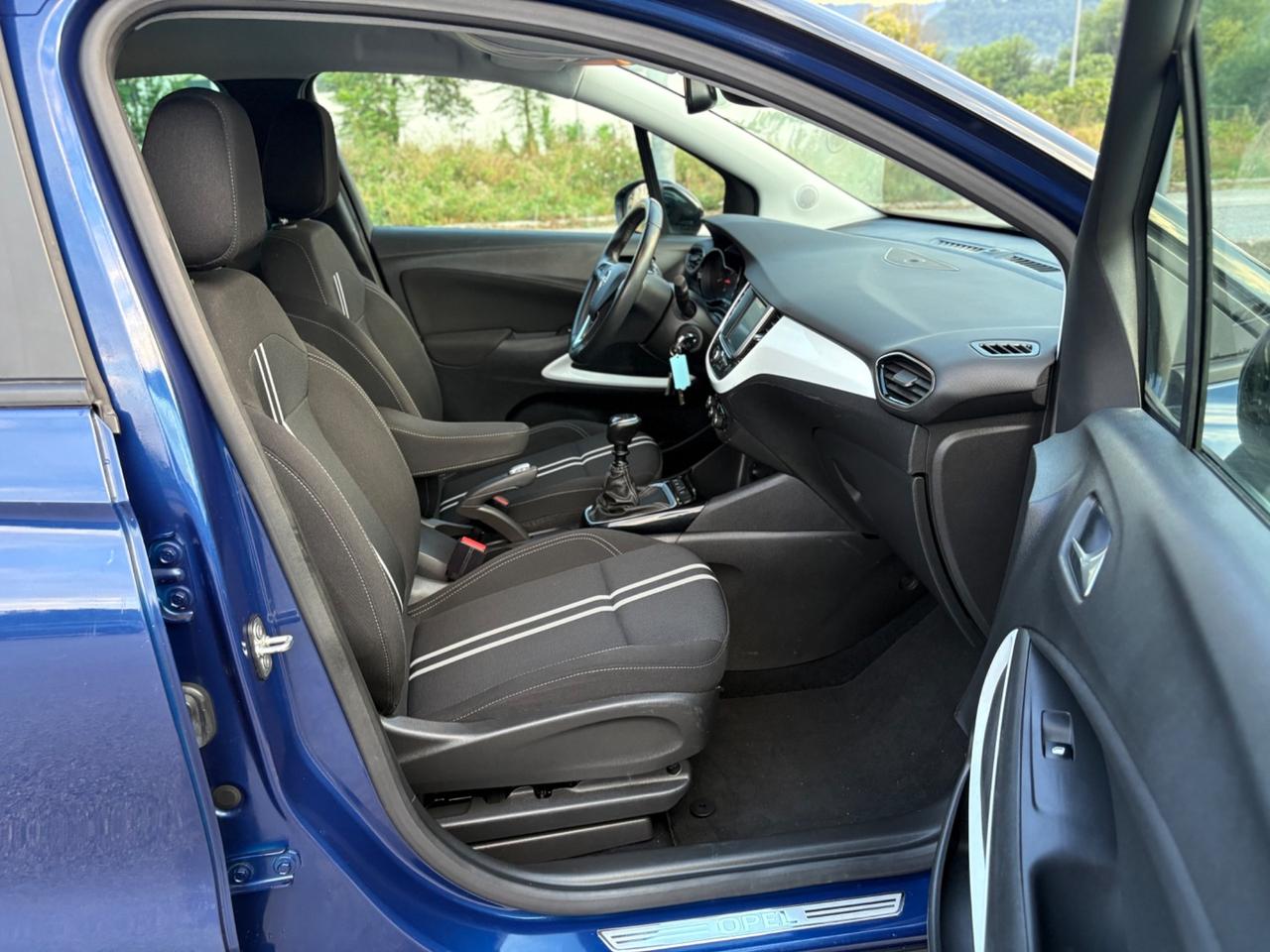 Opel Crossland X 1.5 ECOTEC D Design&Tech FULL/LED