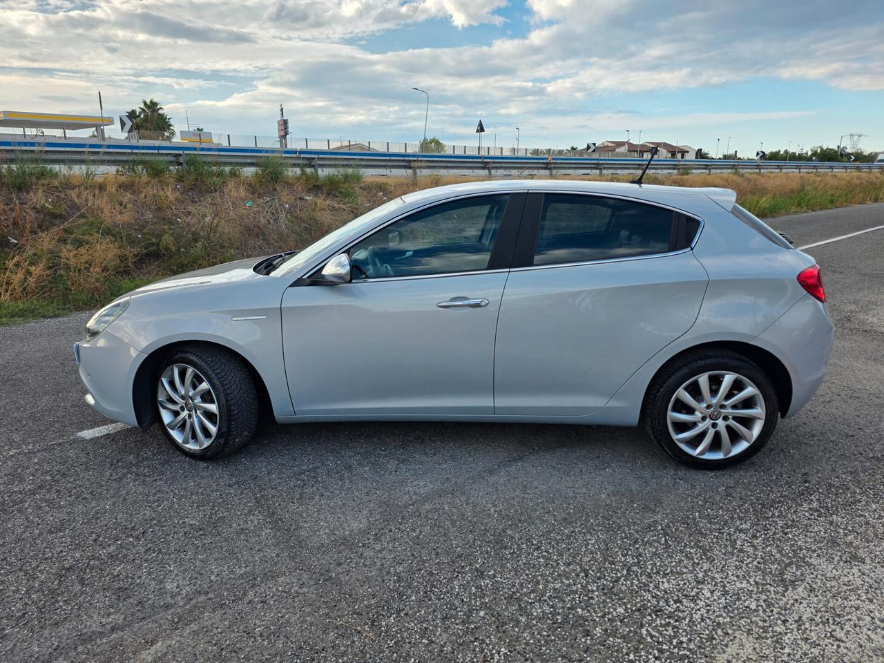 Alfa Romeo Giulietta 1.6 JTDm-2 105 CV Exclusive