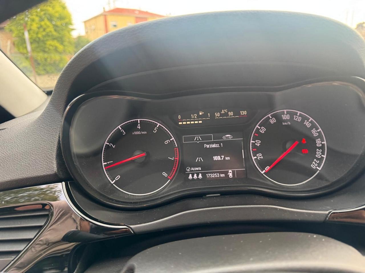 Opel Corsa 2017 1.4 90CV GPL 5 porte NEOPATENTATO