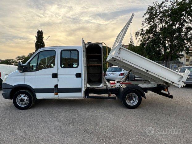 Iveco Daily 35C11 DOPPIA CABINA RIBALTABILE 7 POST