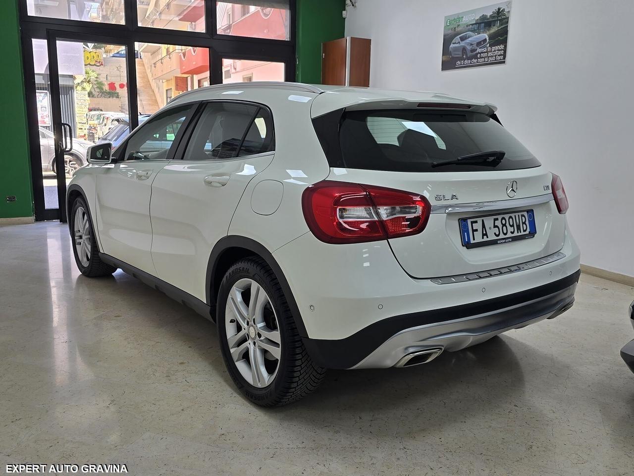 MERCEDES GLA 180d