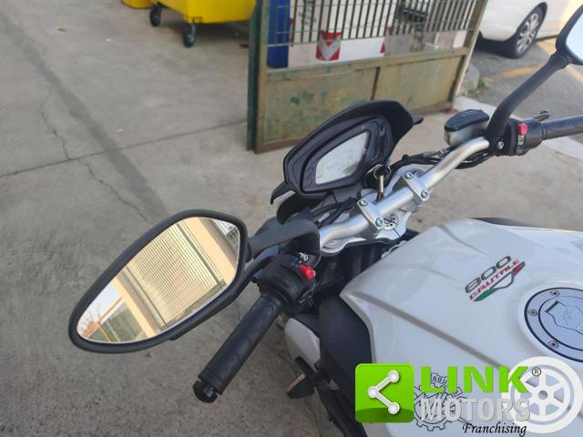 MV AGUSTA Brutale 800 TREPISTONI