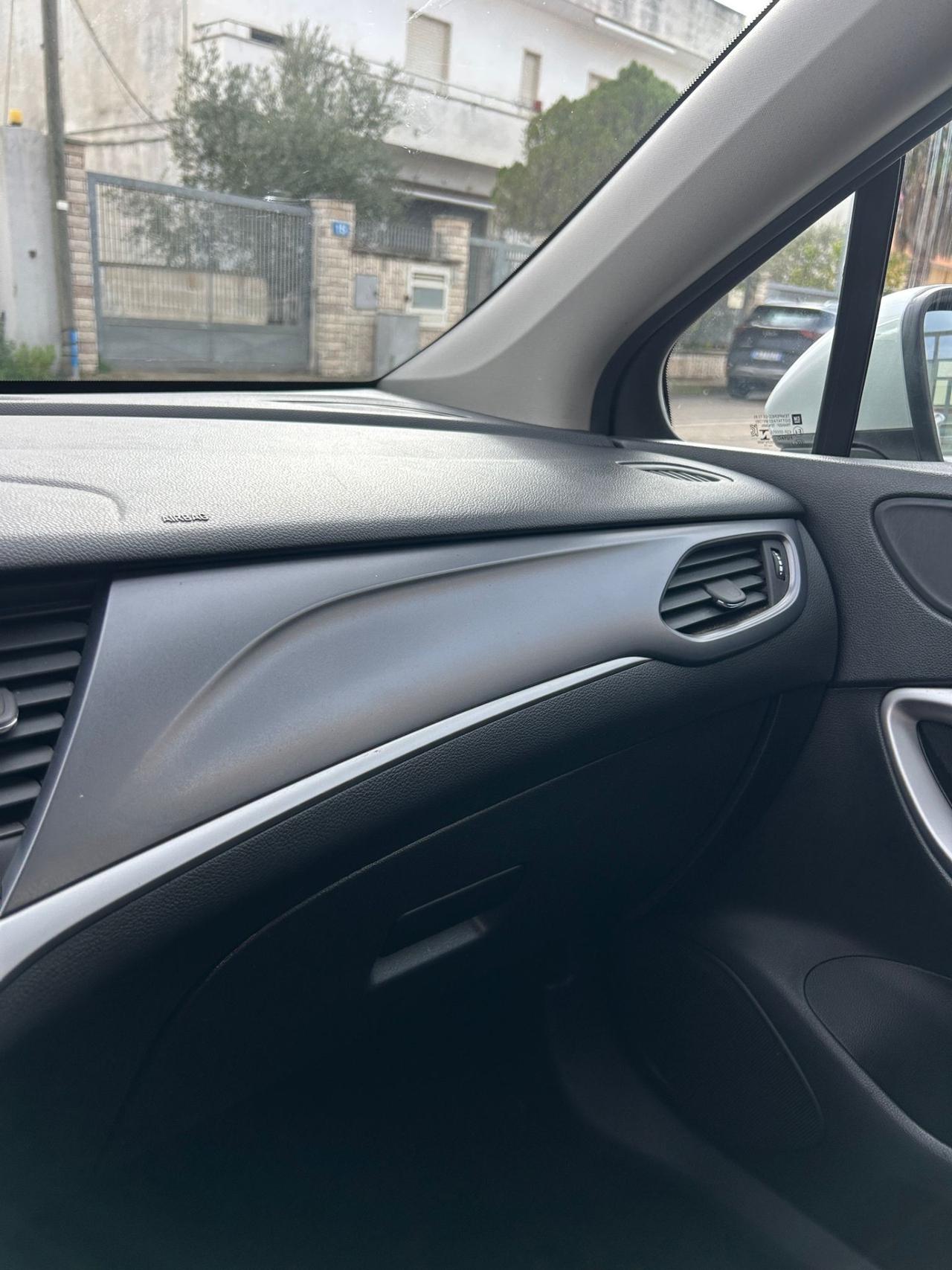 Opel Astra 1.6 CDTi 136CV-2019