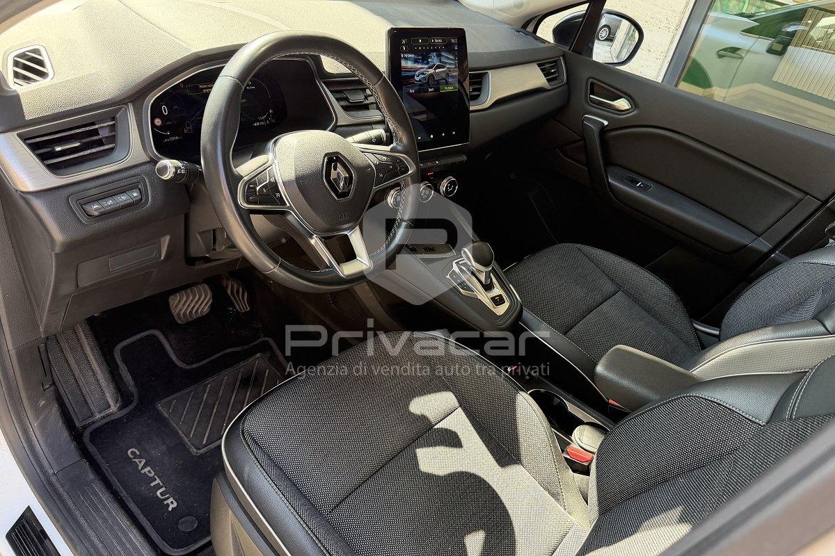 RENAULT Captur Plug-in Hybrid E-Tech 160 CV Intens