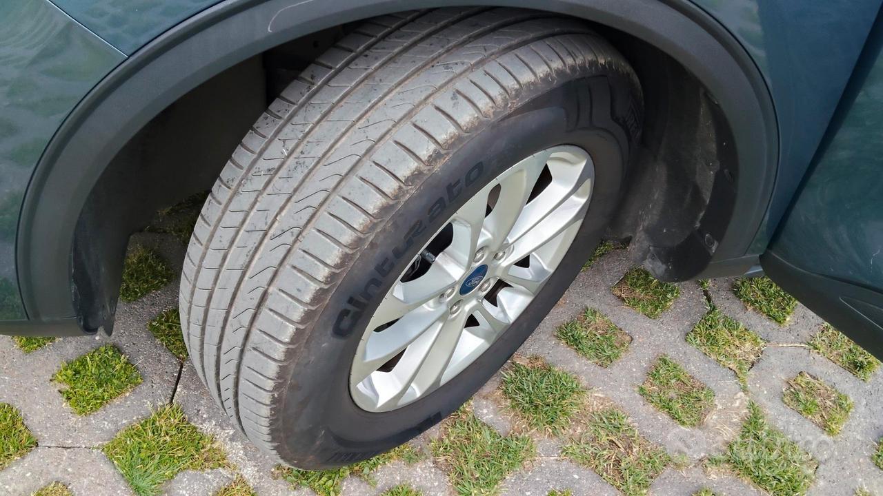 Ford Kuga 1.5 TDCi EcoBlue Titanium 120 CV