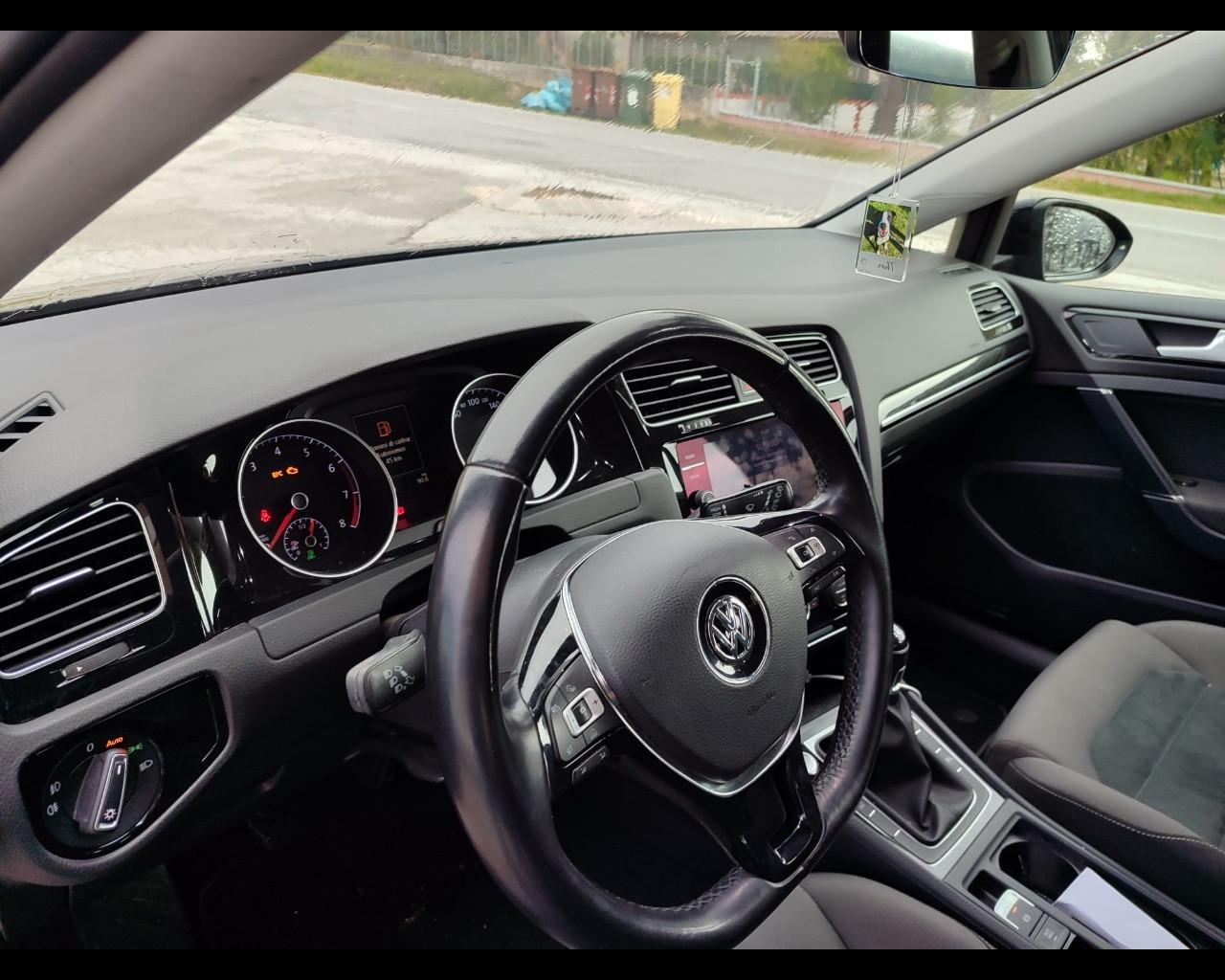 VOLKSWAGEN Golf 7ª serie - Golf 1.4 TGI 5p. Executive BlueMotion