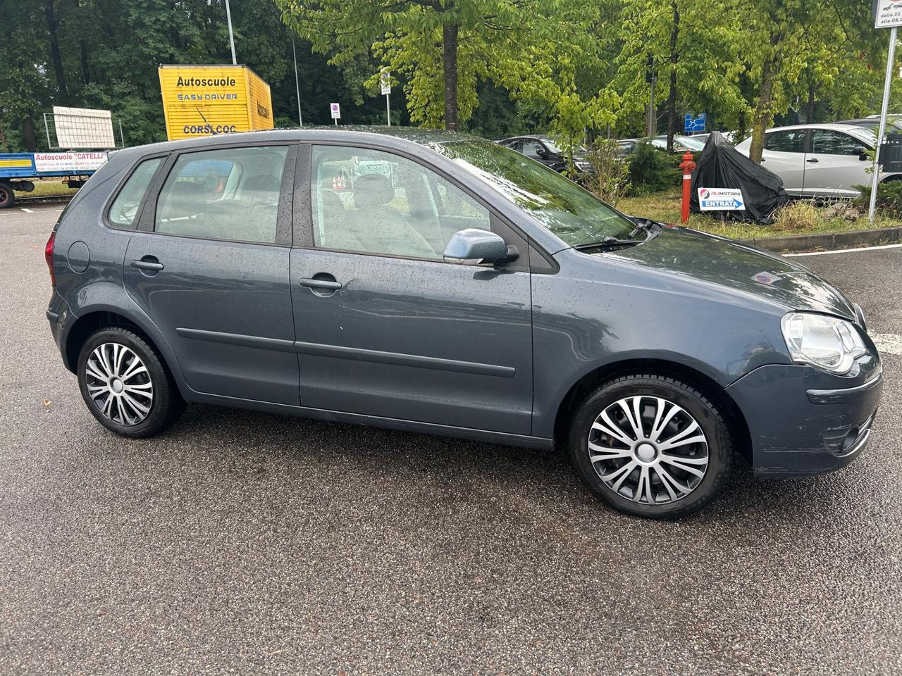 Volkswagen Polo 1.4/80CV 16V 5p. Comfort. BiFuel G* Neo patentati *