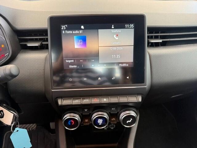 Renault Clio Hybrid E-Tech 140 CV 5p Autocarro N1 2022