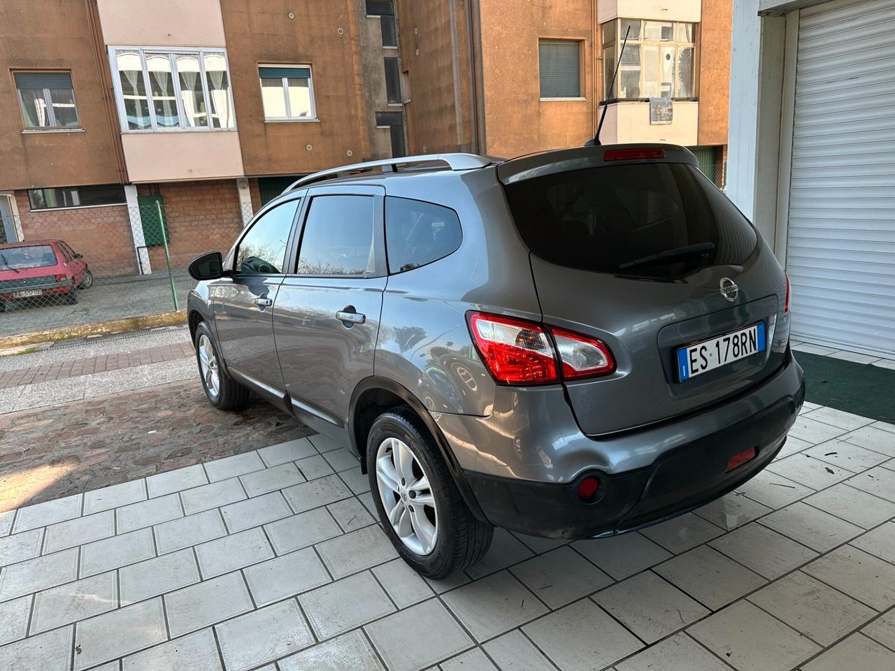 Nissan Qashqai 2 1.5 DCi 7 POSTI