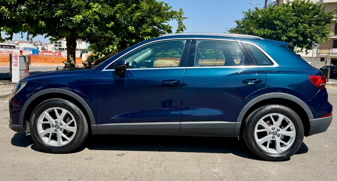 Audi Q3 35 2.0 Tdi 150CV Stronic Advanced