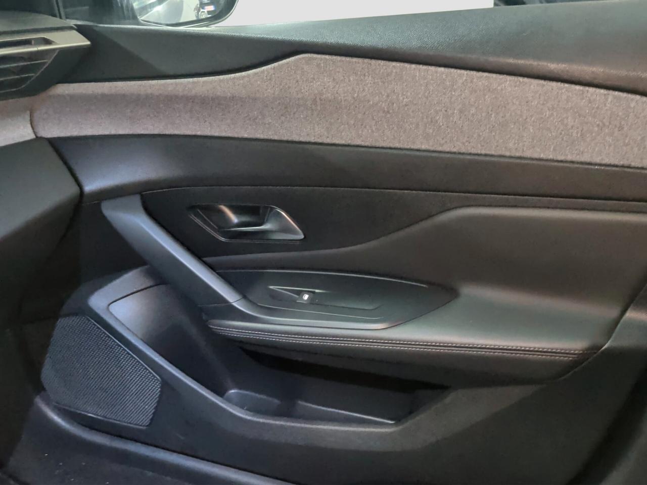 Peugeot 308 BlueHDi 130 S&S EAT8 Allure Pack 2022