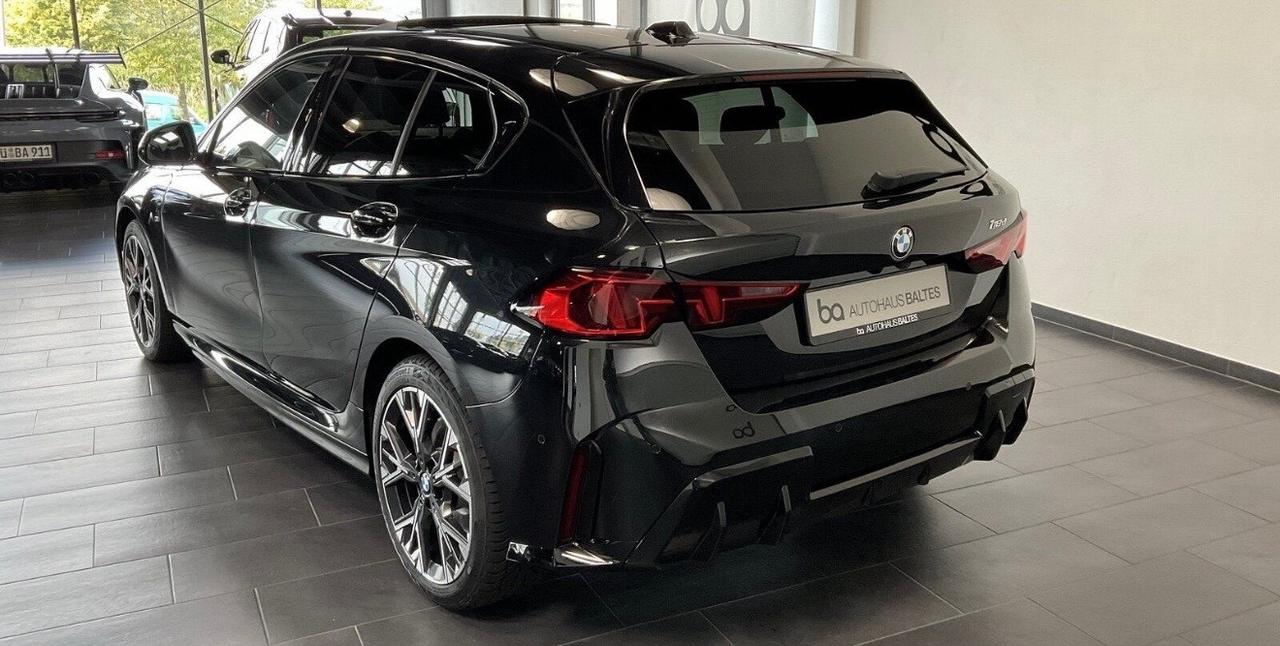 Bmw 118d 5p. M Sport Pro Nuovo mod Tetto