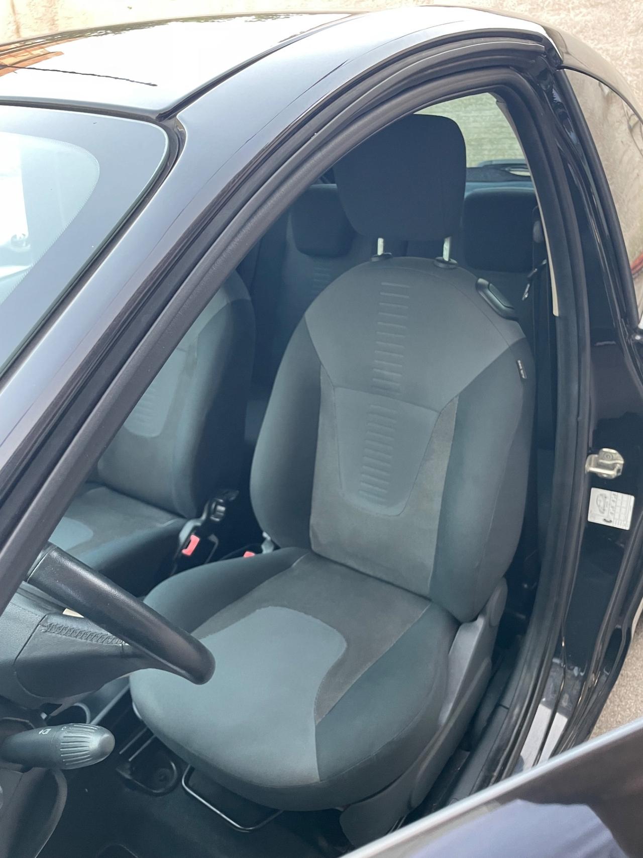Ford Ka Ka+ 1.2 8V 69 CV Bz.-GPL Titanium Full