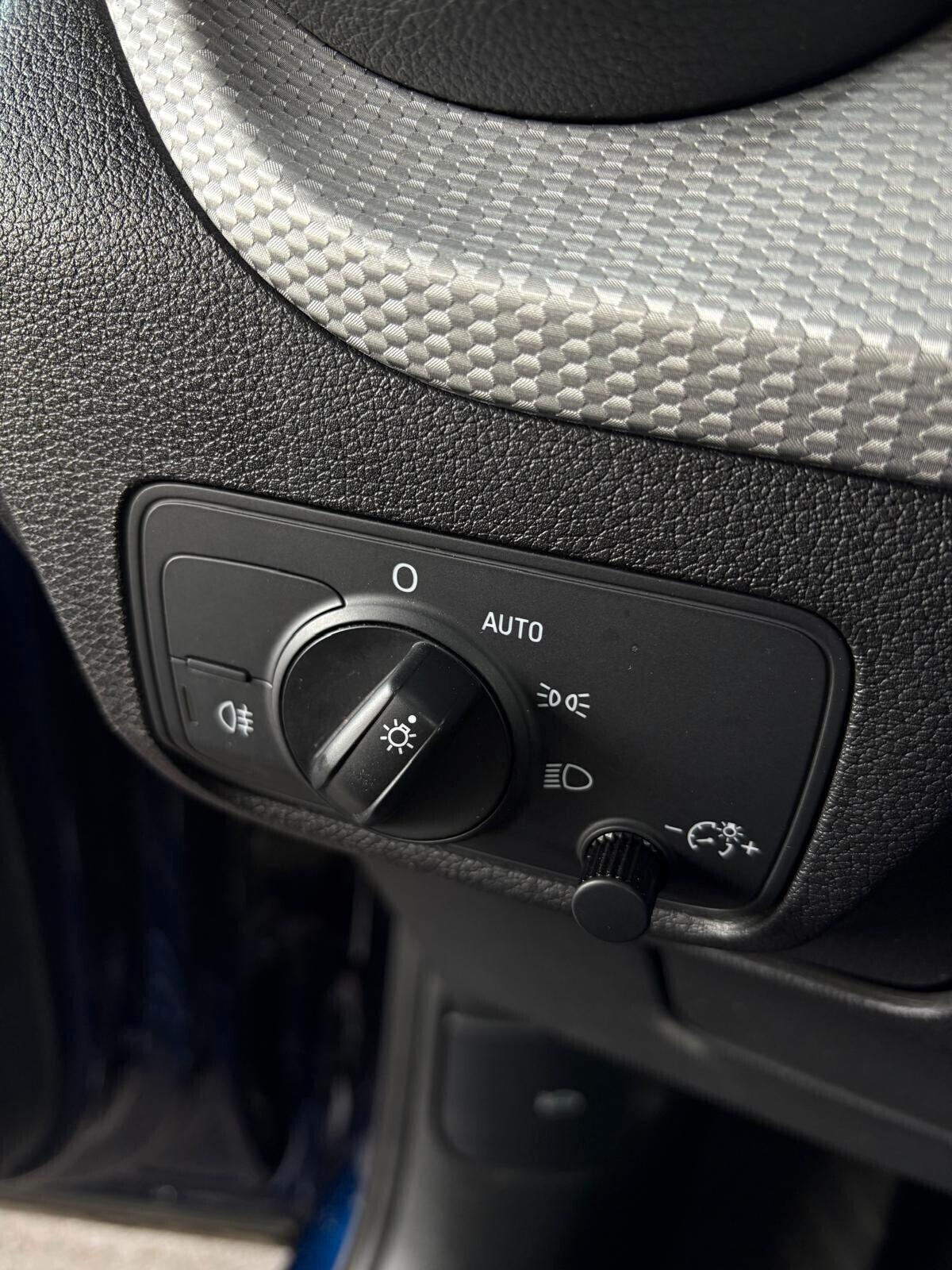 Audi Q2 35 TDI quattro S tronic Admired