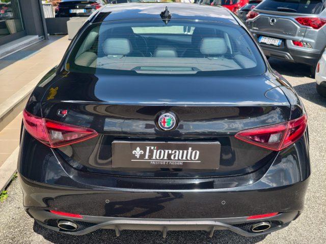 ALFA ROMEO Giulia Veloce 210 CV AT8 AWD Q4