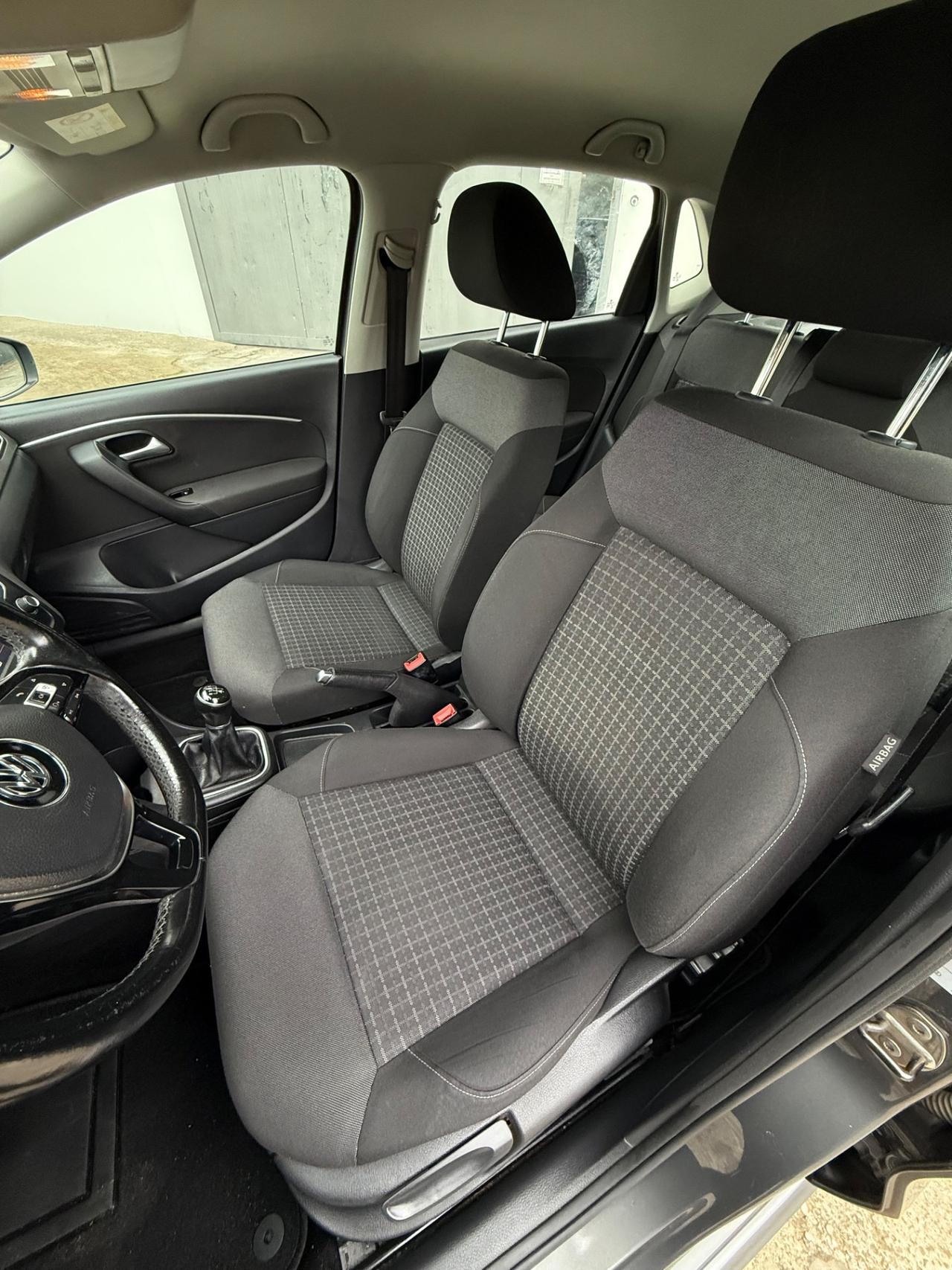 Volkswagen Polo 1.4 TDI EURO 6b 2016 NEOPATENTATI