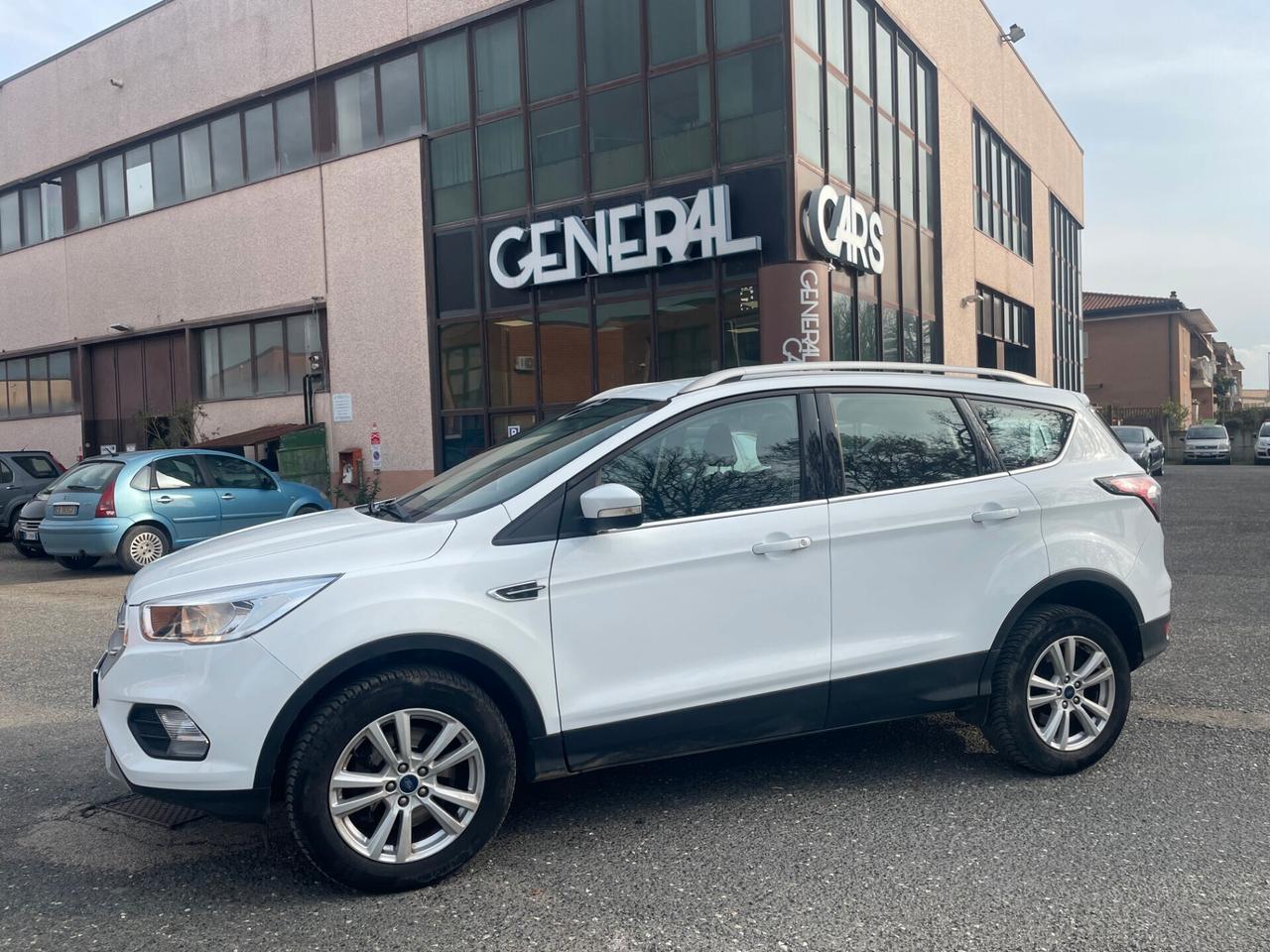 Ford Kuga 1.5 TDCI 120 CV S&S 2WD Titanium
