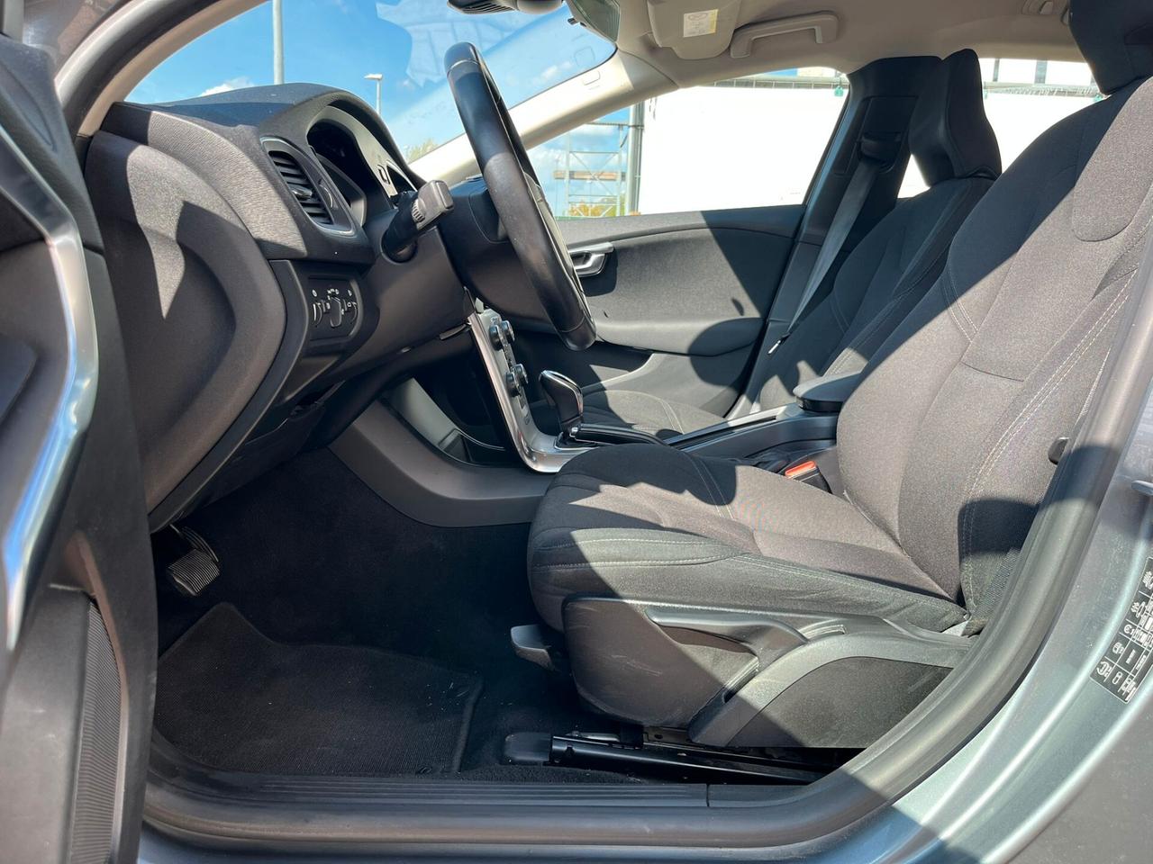 Volvo V40 Cross Country D2 Geartronic GANCIO DI TRAINO