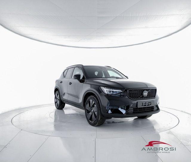 VOLVO XC40 Black Edition B3 Mild hybrid Benzina Ultra