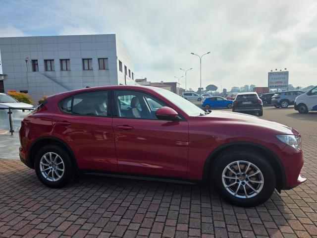 ALFA ROMEO Stelvio 2.2 Turbodiesel 160 CV AT8 RWD