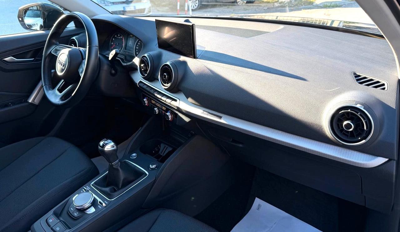 Audi Q2 30 TDI S tronic Business Advanced