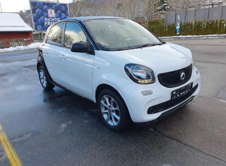 Smart ForFour 90cv Passion Cambio manuale Navi sensori