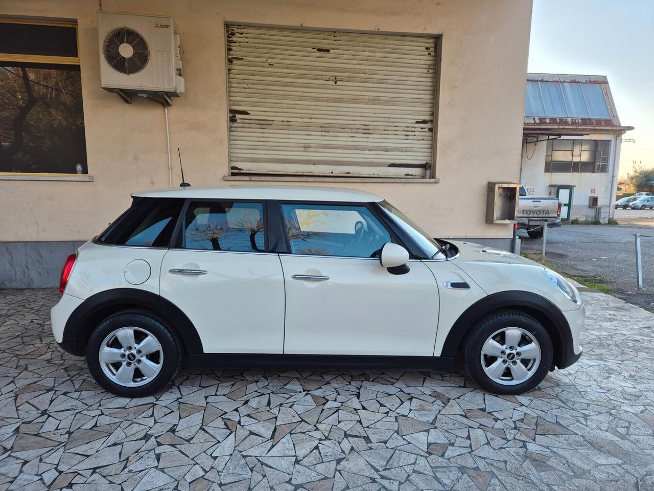 Mini 1.2 One 75 CV 5 porte Neopatentati- 2016