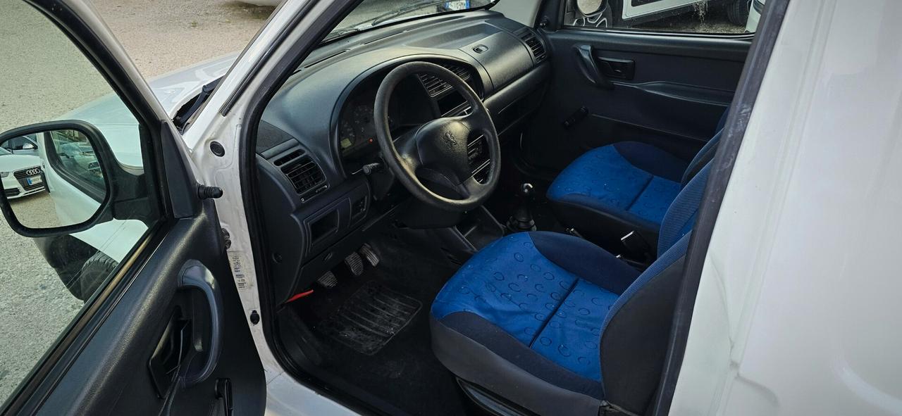 Peugeot Partner 1.9TD - PERFETTO