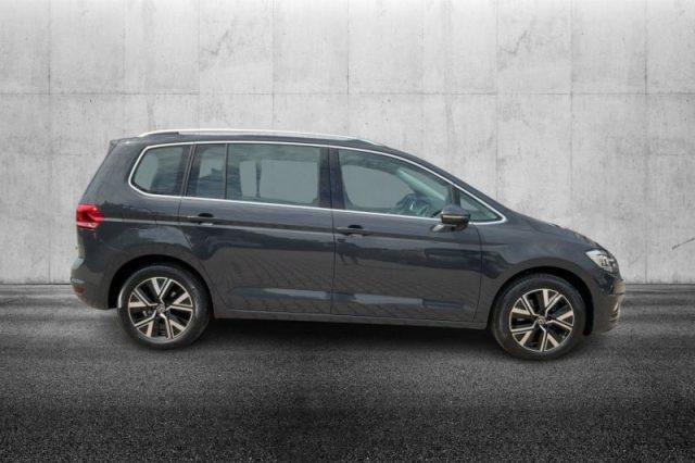 VOLKSWAGEN Touran 2.0 TDI 150 CV SCR DSG Executive BlueMotion Tech.