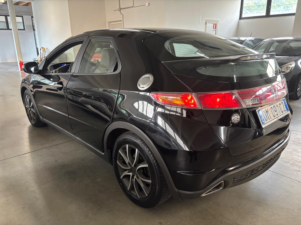 Honda Civic 2.2 i-CTDi