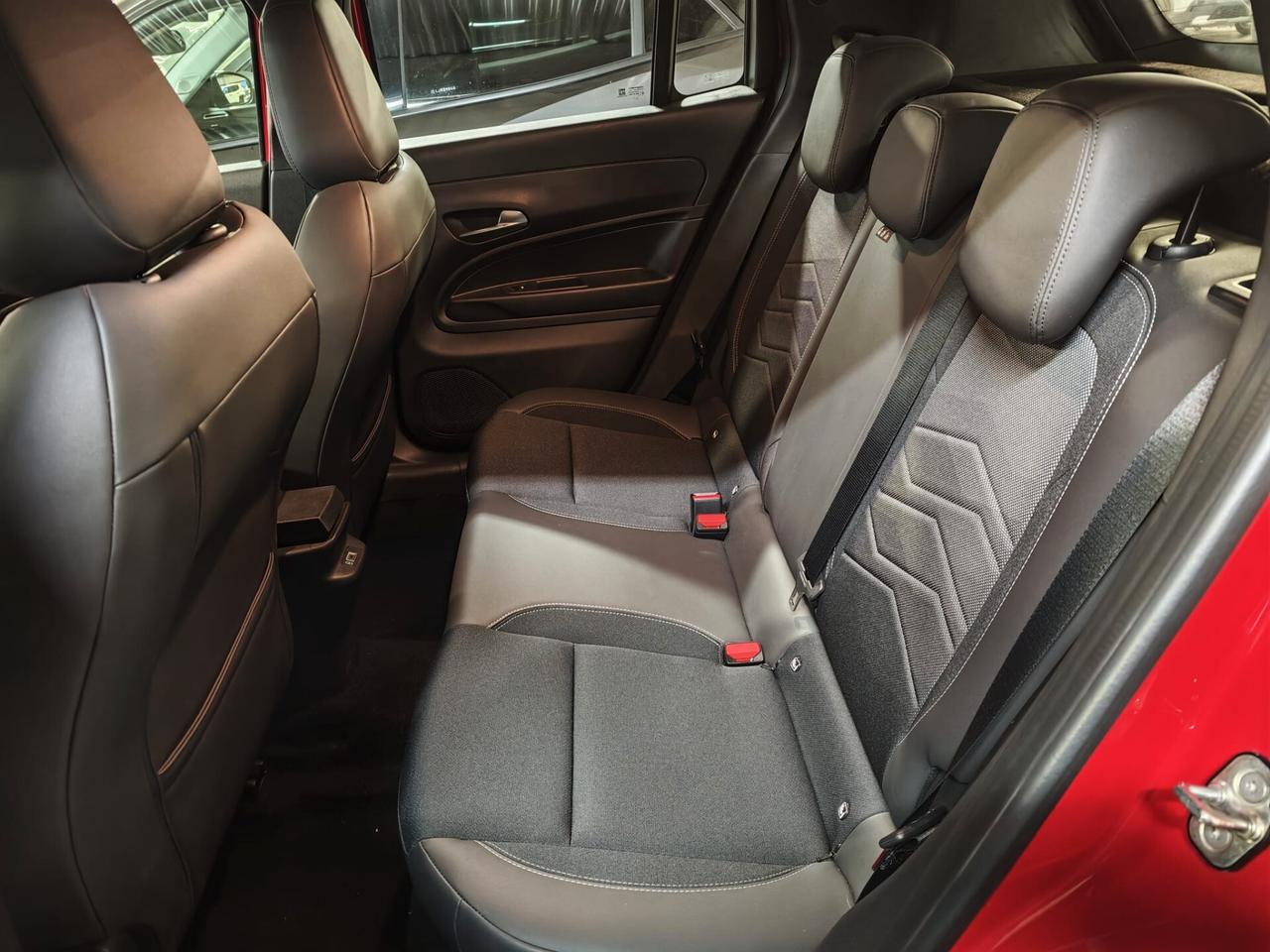 Jeep Avenger 1.2 Turbo 100 CV Altitude