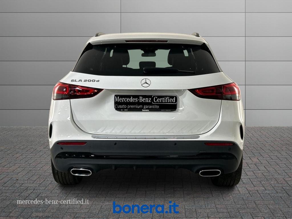 Mercedes GLA 200 200 D Premium 8G-DCT