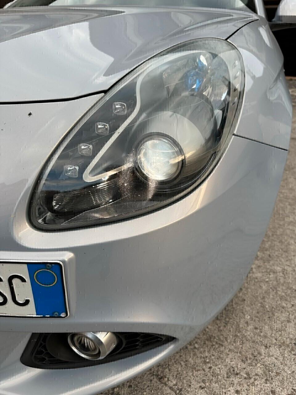 Alfa Romeo Giulietta 1.6 JTDm-2 105 CV Distinctive