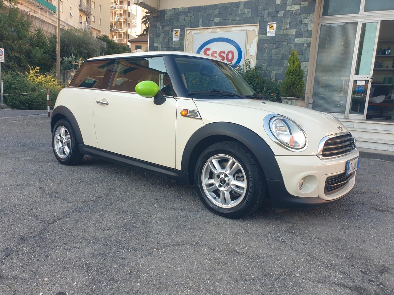 Mini 1.6 16V One (55kW)