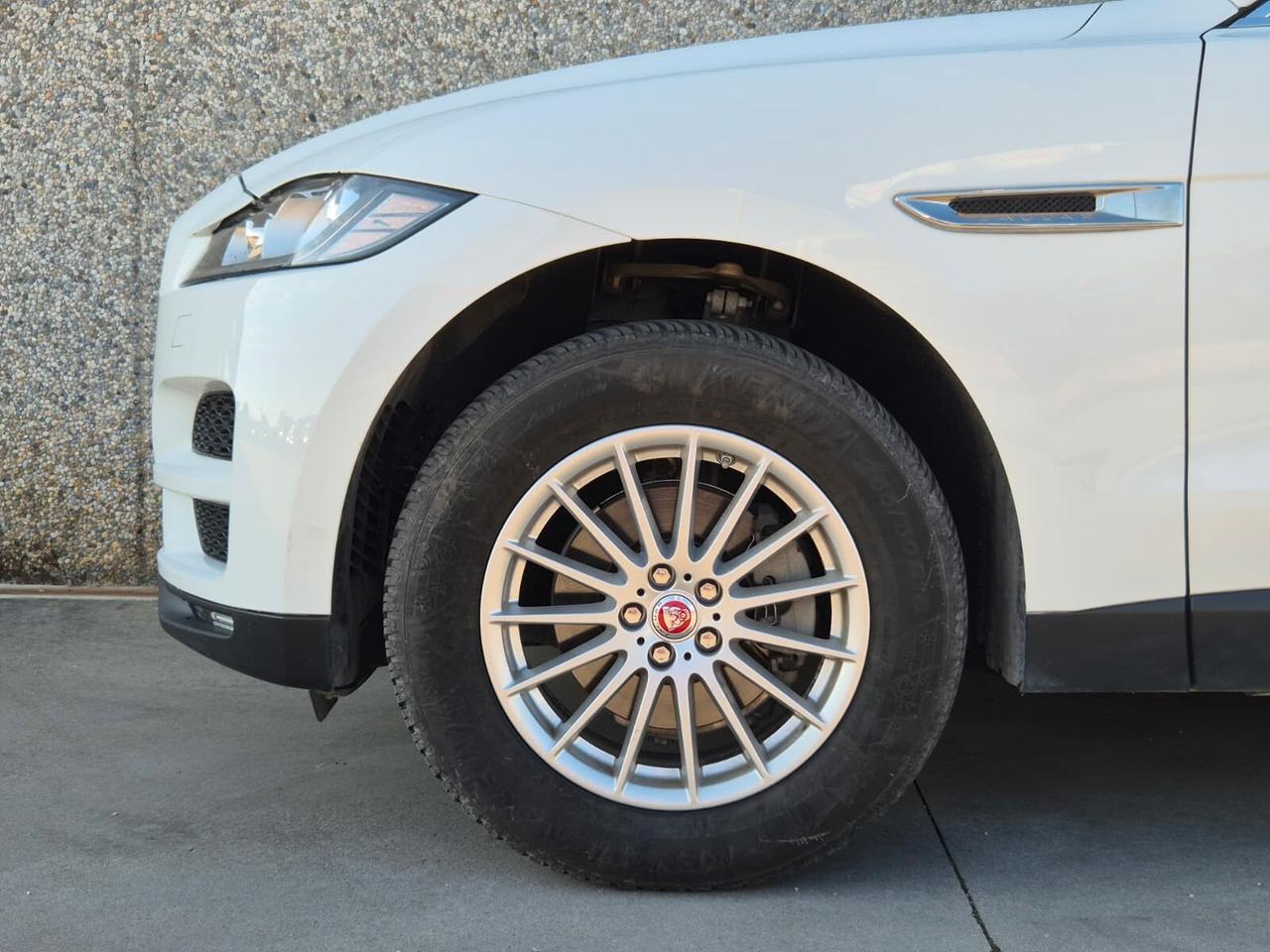 Jaguar F-Pace 2.0 D 180 CV AWD Auto Tetto Panoramico