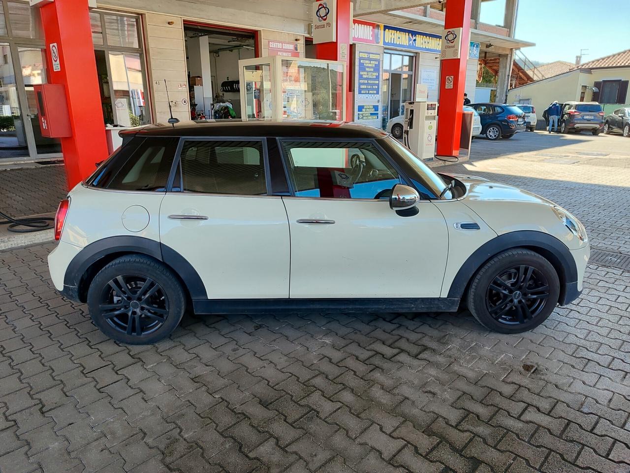 Mini 1.5 Cooper D 5 porte SUPER PREZZO