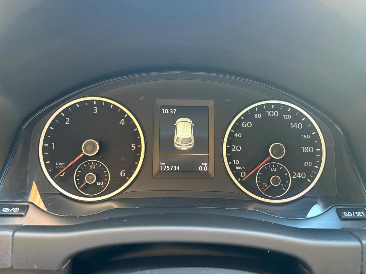 Volkswagen Tiguan 2.0 TDI 140 CV Sport & Style BlueMotion Technology