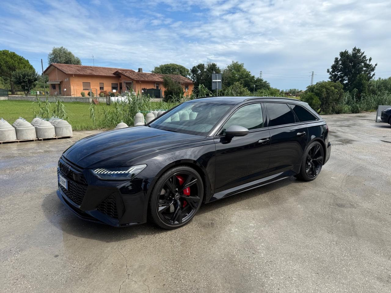Audi RS6 RS 6 Avant 4.0 TFSI V8 quattro tiptronic Performance