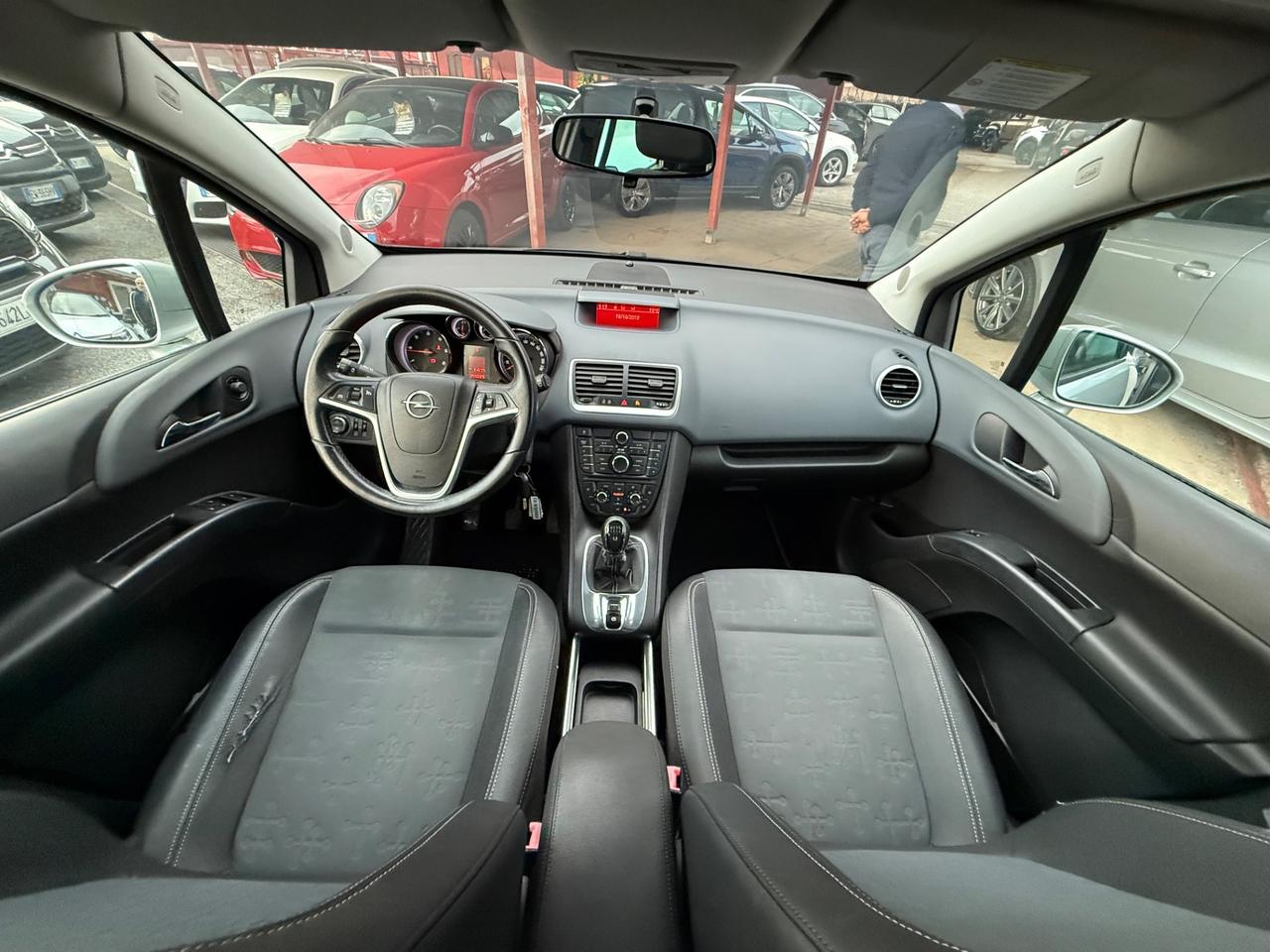 Meriva 1.3 95 cv : Cosmo/unipro/rate/garanzia