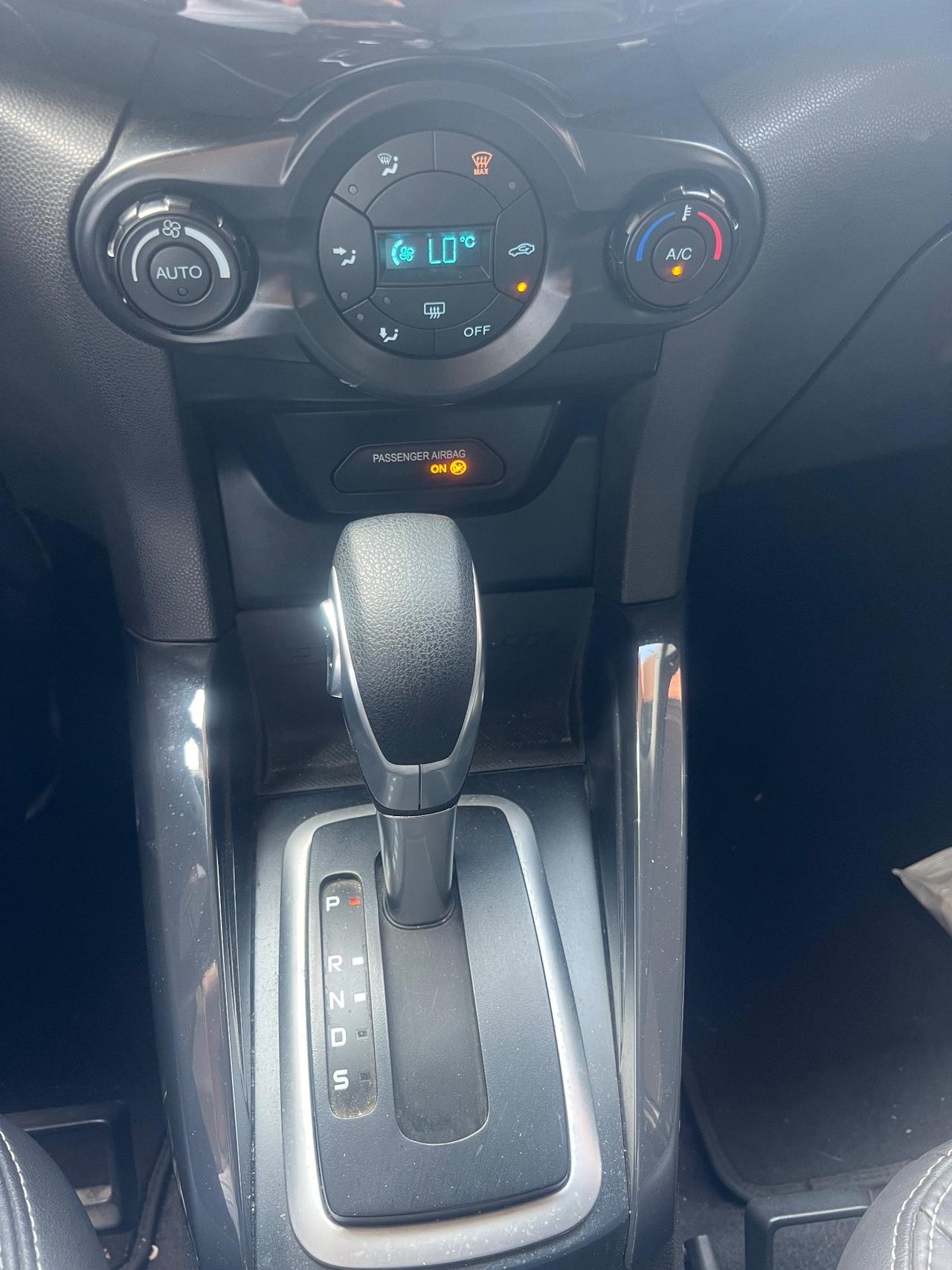 Ford EcoSport 1.5 110 CV Powershift Business