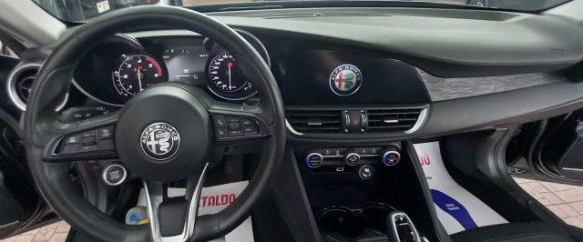ALFA ROMEO Giulia 2.2 Turbodiesel 160 CV AT8 Business