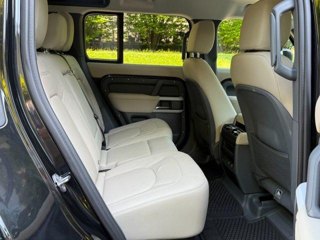 LAND ROVER Defender 110 3.0D 200 CV AWD Auto SE AUTOCARRO PREZZO NETTO