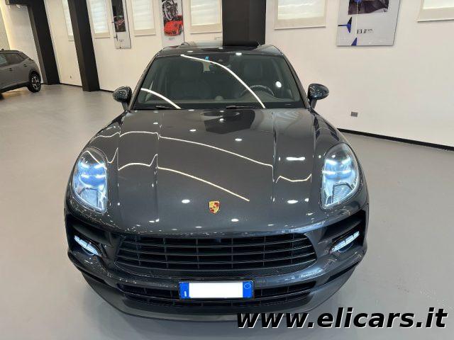 PORSCHE Macan 2.0
