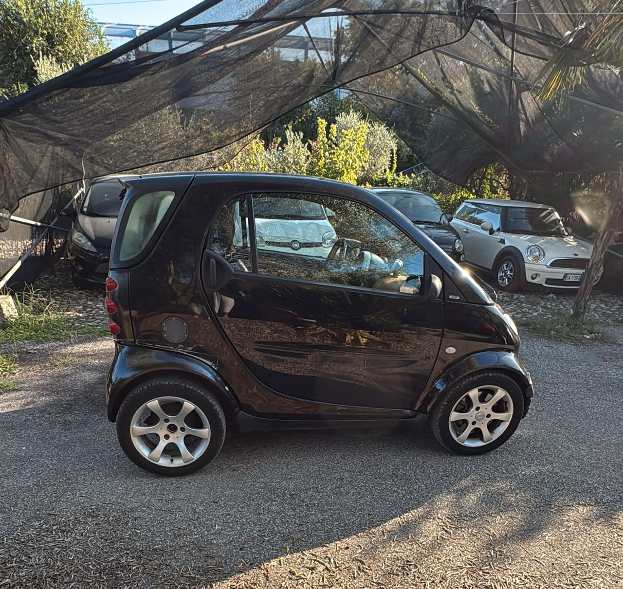 Smart ForTwo 700 coupé passion (45 kW) NEOPATENTATI