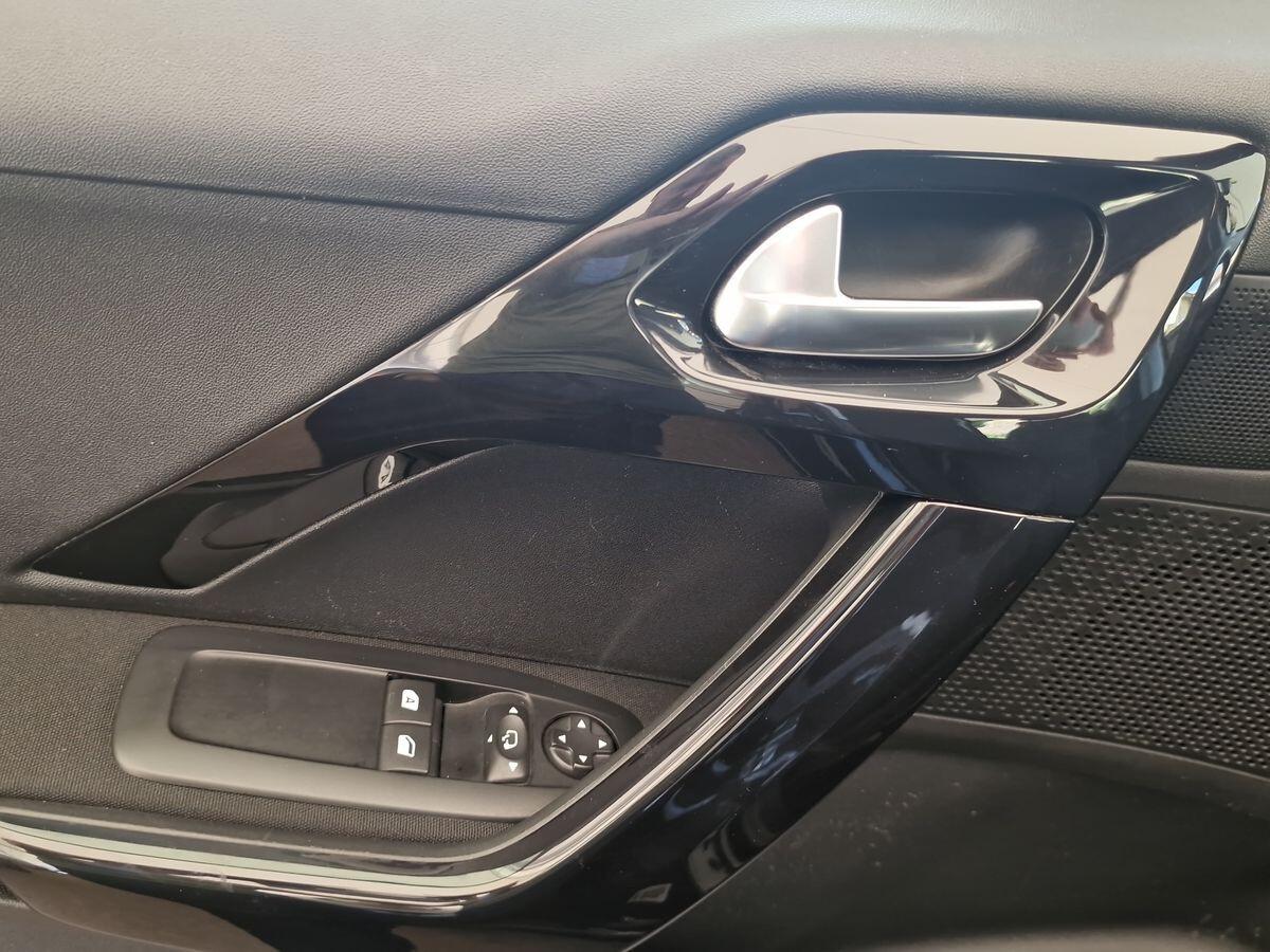 PEUGEOT 208 1.2 (PURETECH) ACTIVE