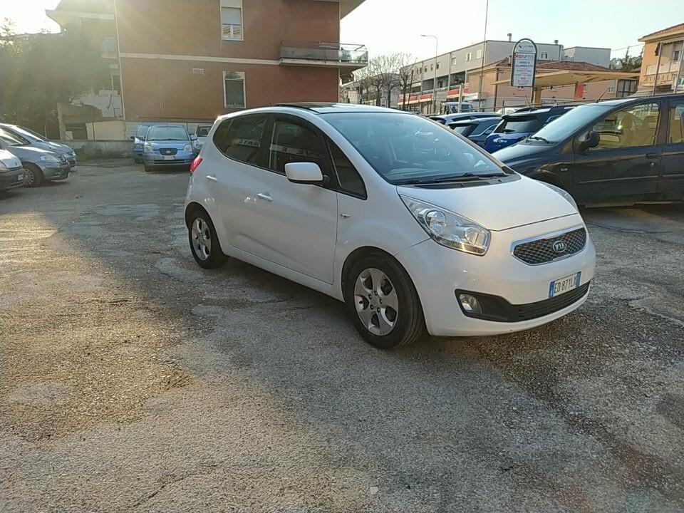 Kia Venga 1.4 CRDi 90Cv Neopatentati